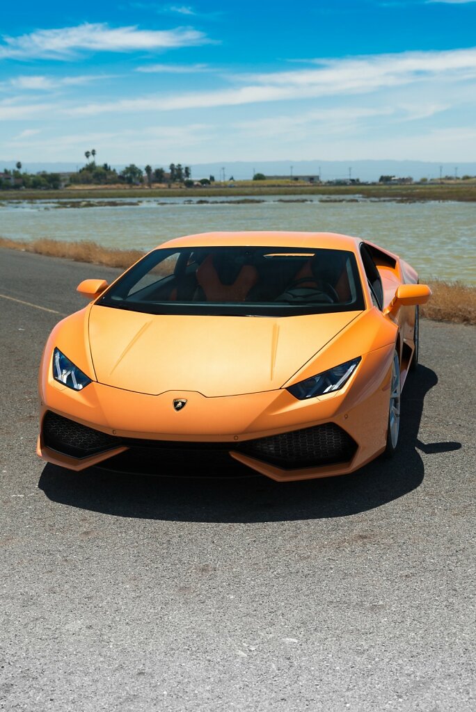 Orange Lamborghini Huracan 