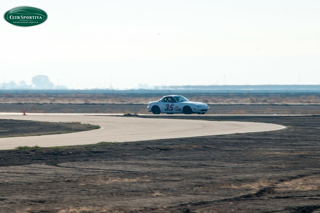 Spec-Miata-NA-Club-Sportiva-Members-Only-Track-Day-at-ButtonWillow-181600.jpg